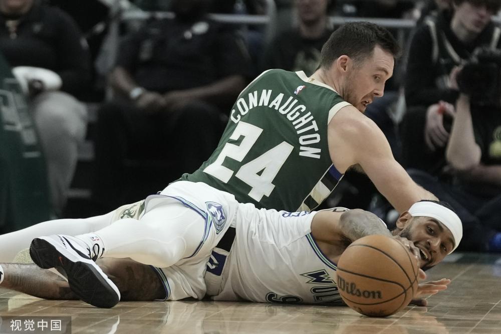 更以低调谦 更以低调谦